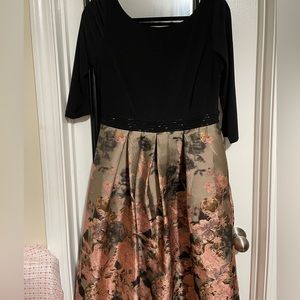 Womens dress size 6